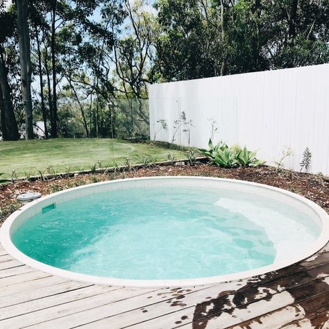 Round Plunge Pool, Round Pools, Coastal Backyard, Homemade Pools, Pool Cabanas, Outdoor Pool Area, Hervey Bay, Round Pool, Small Pool Design