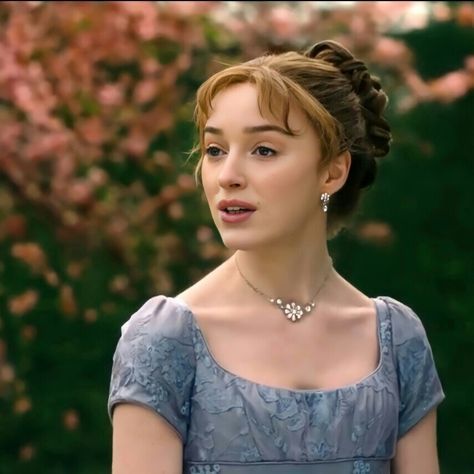 Period Drama Women, Phoebe Dynevor Bridgerton, Daphne Bridgerton Aesthetic, Daphne Icon, Bridgerton Daphne, Bridgerton Icons, Bridgerton Aesthetic, Daphne Bridgerton, Phoebe Dynevor