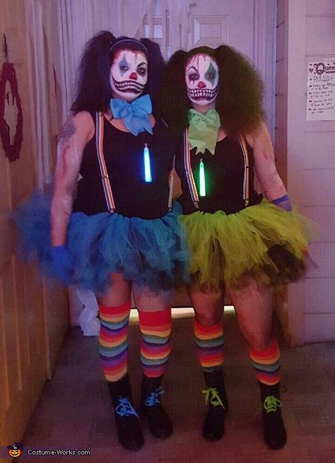 Killer Klownz - Halloween Costume Contest via @costume_works Duo Clown Costumes, Carnevil Halloween Party Costumes, Killer Clowns Costume, Diy Killer Clown Costume For Women, Scary Clown Couple Costumes, Halloween Costumes With Tutus, Killer Clown Costume Women Diy, Clown Diy Costume, Diy Killer Clown Costume