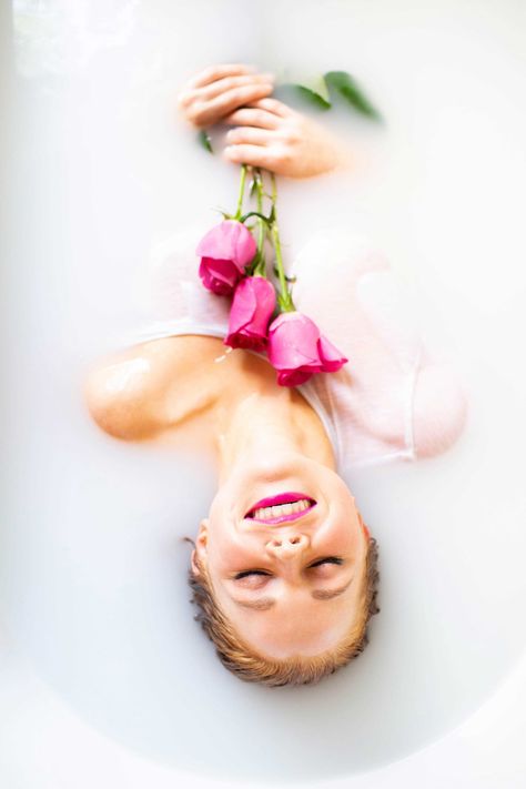 Floral Milk Bath, Bath Photos, Bath Photoshoot, Milk Bath Photos, Bathtub Photography, Bath Tube, Milk Bath Photography, Bouidor Photography, Valentine Photo Shoot