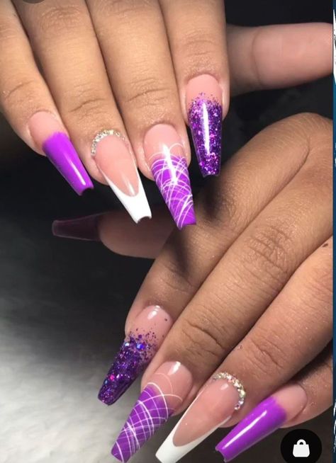 Quinceanera Nails, Silver Nail Designs, Unghie Sfumate, Pink Glitter Nails, Finger Nail Art, Cute Acrylic Nail Designs, Glow Nails, Pretty Nail Art Designs, Silver Nails