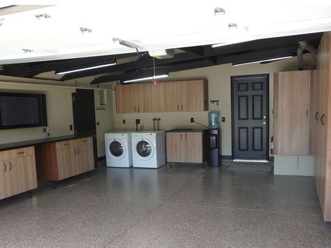 remodel washer and dryer in garage | garage-remodel-yorba-linda1 Laundry Rooms Ideas, Garage Laundry Rooms, Floor Concrete, Garage Boden, Gym Garage, Home Gym Garage, Garage Laundry, Garage Renovation, Residential Garage