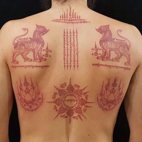 the culture on Twitter: "… " Sakyant Tattoo, Thai Tattoos, Khmer Tattoo, Backpiece Tattoo, Tattoo Cute, Buddhist Tattoo, Sak Yant Tattoo, Sak Yant, Thai Tattoo