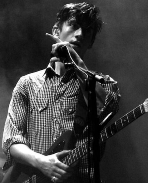 Alex Turner Quotes, Alex Turner Cute, The Last Shadow Puppets, Last Shadow, Artic Monkeys, Lou Reed, I Still Love Him, Shadow Puppets, Alex Turner