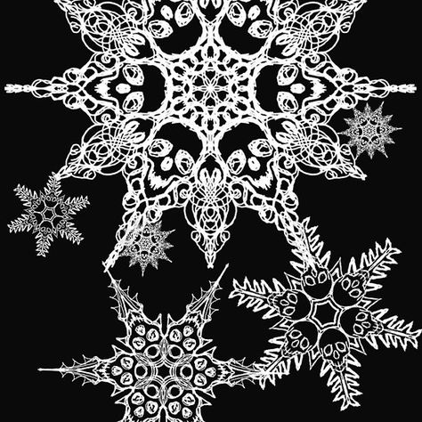 Skull Snowflakes Goth Holiday Spooky Paper Snowflakes, Spooky Snowflake, Skull Snowflake, Goth Holiday, Goth Xmas, Goth Snowflake, Dark Snowflake Wallpaper, Snowflake Aesthetic Dark, Yule Ideas