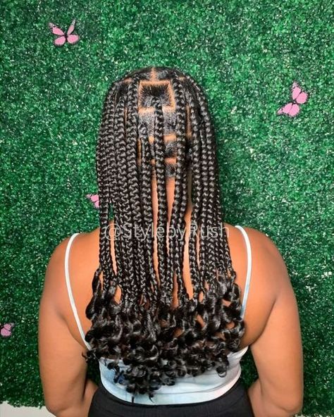 Short Box Braids Medium, Short Medium Braids With Curls, Short Medium Knotless Box Braids, Knotless Box Braids Medium Short, Short Medium Knotless Braids, Extension Hairstyles, Medium Knotless Braids, Medium Knotless, Medium Hair Braids