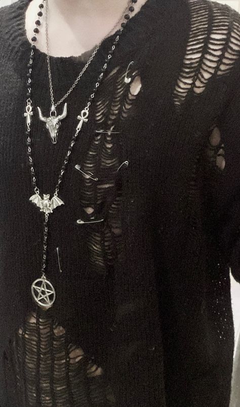 ripped with gothic rosary pins and satanist necklace Antichrist Aesthetic, Rosary Aesthetic, Goth Rosary, Gothic Rosary, Alex Core, Emo Fits, Emo Style, Goth Necklace, Macabre Art