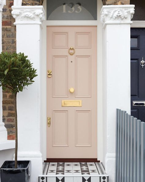 FOCUS ON: DOORS | The Ultimate Guide to All Things Doors — CLAIRE HEFFER DESIGN Victorian Front Door, Best Front Door Colors, Victorian Front Doors, Front Door Inspiration, Pink Front Door, Best Front Doors, Front Door Styles, Victorian Door, Stained Glass Door