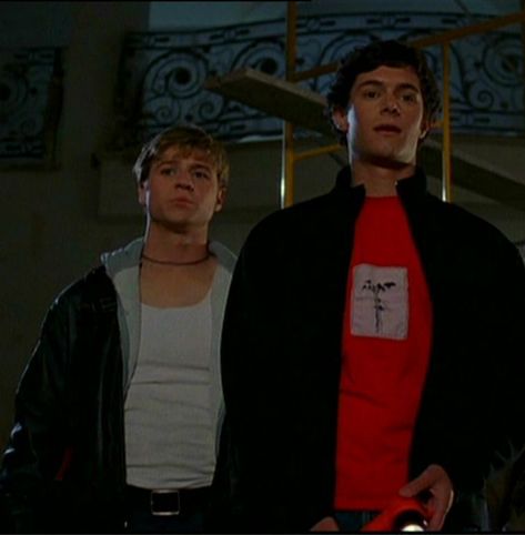 Iconic Duos Movies, Ryan And Seth, The Oc Aesthetic, Seth Cohen And Ryan Atwood, The Oc Tv Show, Oc California, The O.c., Ben Mckenzie, Adam Brody