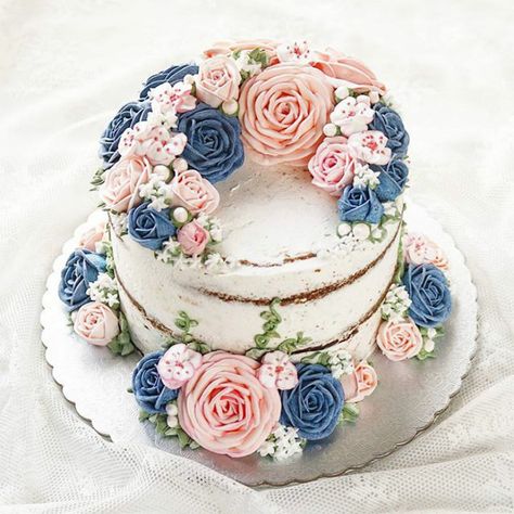 Floral Cake Design, Biggest Fear, Buttercream Flower Cake, Flower Cakes, Spring Cake, Buttercream Flowers, Cake Cover, Floral Cake, Savoury Cake