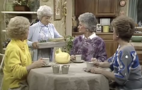 Friends Living Together, Golden Girls House, The Golden Girls, Living Together, Senior Citizen, Nursing Home, Paint Colors For Home, Day For Night, Golden Girls