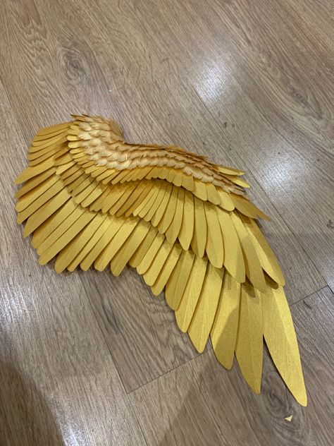 Golden Angel Wings, Diy Angel Wings, Cosplay Wings, Golden Angel, Diy Wings, Paper Wings, Paper Cutout Art, Cool Paper Crafts, Bird Wings