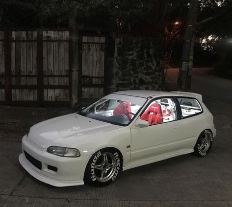 Honda Civic Old Model, Honda Civic Hatch, Civic Jdm, Car Stripes, Car Interior Diy, Civic Car, Civic Eg, Honda Civic Coupe, Civic Coupe