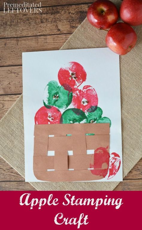 Apple Stamping Craft Project for Kids- This stamping craft idea is a fun way to paint with apples. It's also a frugal and easy activity for kids! Use this tutorial for a fun fall activity or a hands-on activity when teaching the letter a to children Apple Stamping Craft, Apple Stamping, September Crafts, Fall Activity, Apple Activities, Apple Craft, Apple Painting, Fall Art Projects, Fun Fall Activities