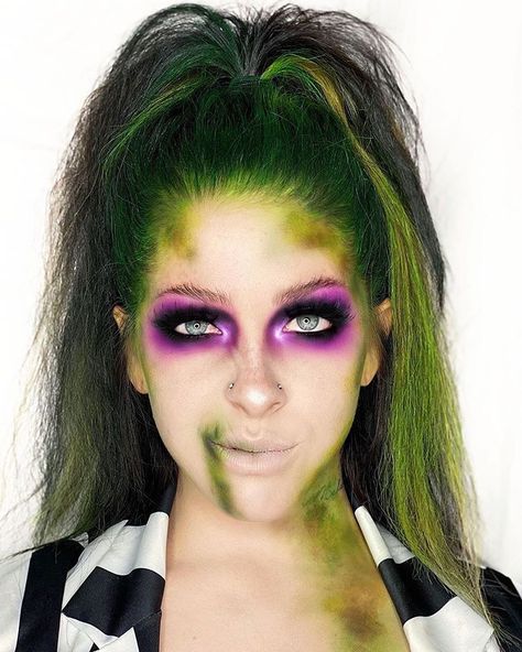 Halloween Juice, Beetlejuice Makeup, Halloween Pumpkin Crafts, Beetlejuice Costume, Classy Halloween Costumes, Beetlejuice Halloween, Cute Halloween Makeup, Makeup Easy, Halloween Makeup Scary