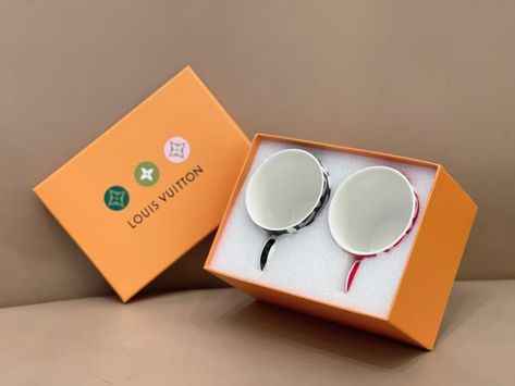 Mug Packaging, Tea Cup Design, Creative Box, Gifting Ideas, Press Kit, Gift Box Packaging, Creative Packaging Design, Creative Packaging, Cup Design