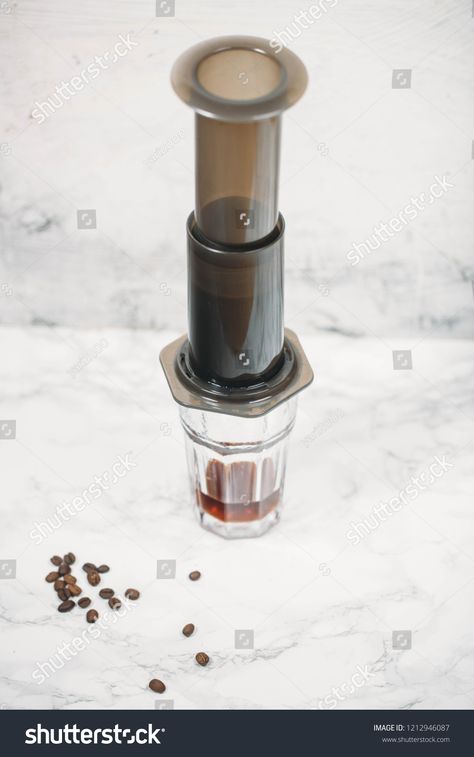 Man Recipes, Coffee Stock, Anime School, Coffee Press, Coffee Brewing, Tattoos For Guys, Coffee Shop, Coffee Maker, Food And Drink