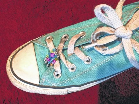 Friendship Pins On Shoes, Friendship Pins, Gifting Ideas, Safety Pins, With Meaning, Special Characters, Safety Pin, Girl Scouts, Vans Authentic Sneaker