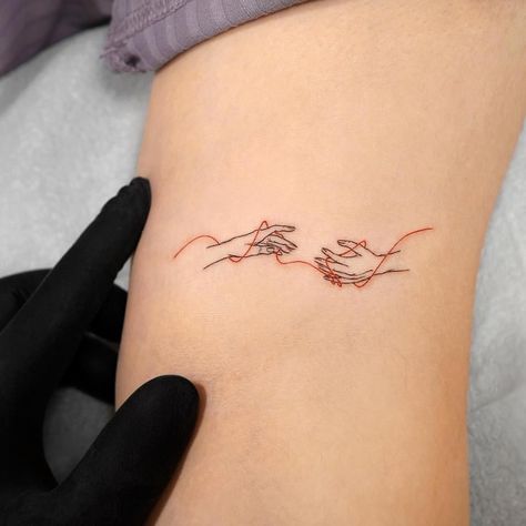 Red Threat Of Fate Tattoo, Invisible Strings Tattoo, Invisible String Theory Tattoo, Red String Theory Tattoo, Tattoo With Hands, Blackpink Inspired Tattoo, Red Thread Of Fate Tattoo, Innerbloom Tattoo, Red Thread Tattoo