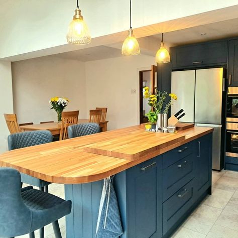 Blue Kitchen Oak Worktop, Dark Blue Kitchens, Oak Worktops, Navy Blue Kitchen, Wood Worktop, Blue Kitchen Cabinets, Open Plan Kitchen Living Room, Lounge Ideas, Oak Kitchen