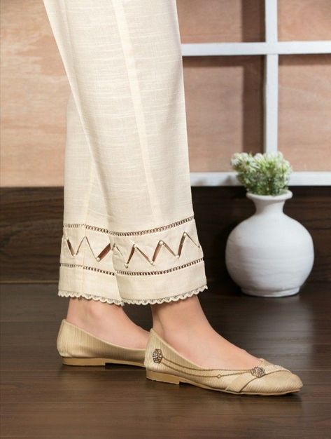 New Capri Plazzo Pants Design/White Trousers k Designs 2023 #trousers #trouserdesign #trouserstyles #trouserpants #womantrouser Plazzo Pants Design, Trouser Designs Pakistani, Plazzo Designs, Plazo Designs, Women Trousers Design, Stylish Kurtis Design, Womens Pants Design, Fashion Week Outfit, Latest Dress Design