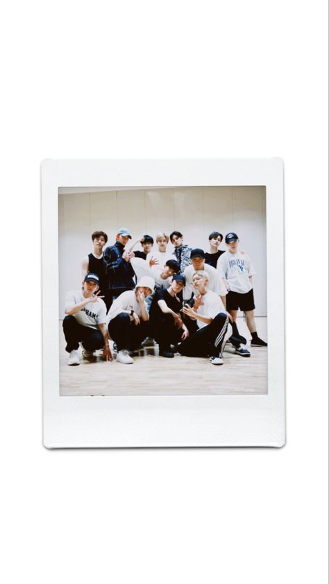 Seventeen Polaroid, Pledis Seventeen, Tagalog Quotes Funny, Seventeen Going Seventeen, Joshua Hong, Going Seventeen, Seventeen Wallpapers, Seventeen Album, Mingyu Seventeen