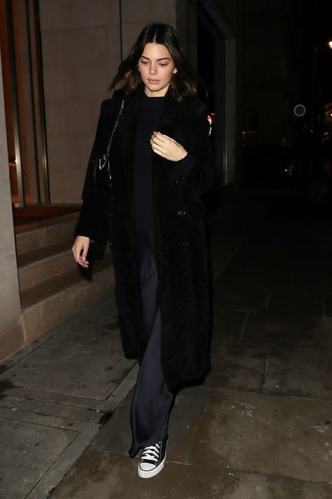 Kendall Jenner Gives The Off-Duty Model Favourite An After-Dark Spin | British Vogue Chuck Taylor 70 Outfit Woman, Chuck Taylor 70 Outfit, Chuck 70 Outfit, 70s Outfits Women, Chuck Taylors Outfit, Converse Fashion, 70 Outfits, Jenner Photos, Kendall Jenner Photos