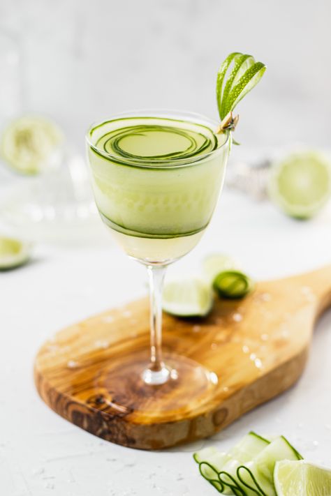 Cucumber Cocktail, Cool As A Cucumber, Vodka Cocktails, Tasting Table, Alcohol Recipes, Simple Syrup, Family Dinner, In Summer, Cocktail Recipes