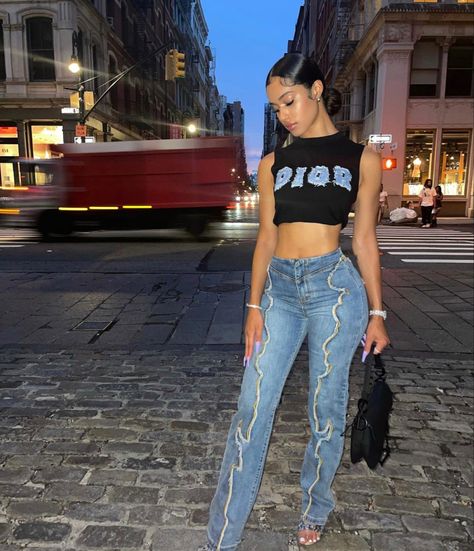 Lala Baptiste, Bad And Boujee Outfits, Bad And Boujee, Dope Fits, Boujee Outfits, Model Outfit, Fasion Outfits, Thrifted Outfits, Effortlessly Chic Outfits