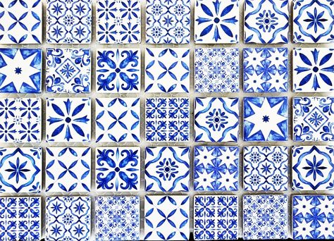 Decorative Miniature Ceramic Blue Chinoiserie Tile, Hobby miniatures floor tile, Crafts wall mosaics, Ceramic wall art, Dollhouse Decorating by ThaiMiniatureStore on Etsy Portuguese Tile Pattern, Portuguese Azulejos, Dollhouse Decorating, Flooring Kitchen, Blue Chinoiserie, Tile Crafts, Portuguese Tiles, Ceramic Wall Art, Long History