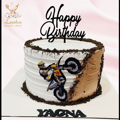 Motocross Cake, Bolo Motocross, Bike Cakes, Cupcake Shop, Bike Pictures, Cupcake Shops, Cake Decorating Videos, Car Cake, Bike Lovers