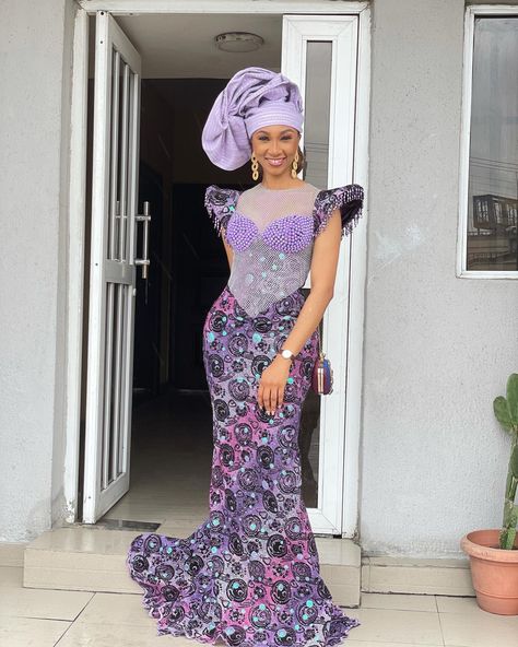 Latest Corset Lace Styles, Lilac And Purple Aso Ebi, Cord Lace Gown Styles, Lace Gown Styles Aso Ebi, Cord Lace Styles, Corset Inspiration, Gown Dress For Women, Ankara Asoebi, Lace Gown Dress