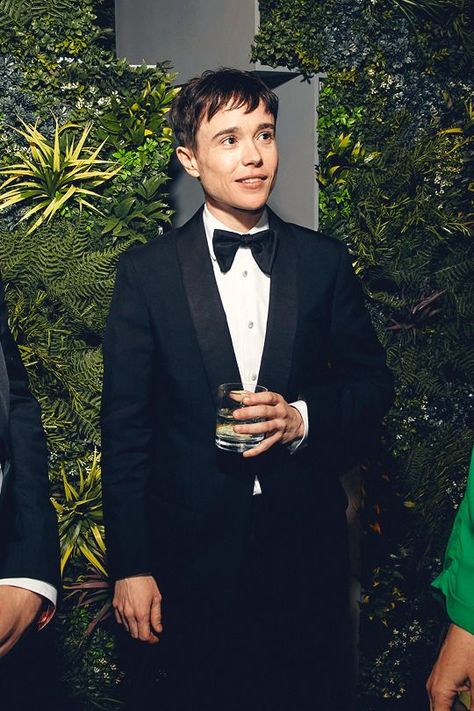 Elliot Page, Canadian Boys, Personal Color, Oscar Party, Vanity Fair Oscar Party, Look At The Stars, Famous Men, March 27, Umbrella Academy