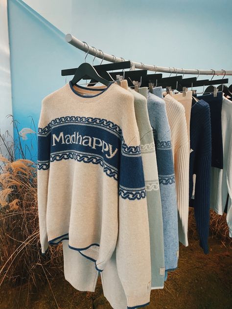 Madhappy Aesthetic, Layered Clothes Aesthetic, Madhappy Sweatshirt, Common Courtesy, Coastal Clothing, Apres Ski Outfits, Ski Outfits, Hoodies Aesthetic, Clothing Aesthetic