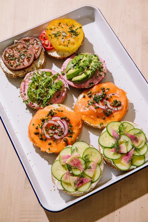 Poppy Bagels to Open New York-Style Bagel Shop in Oakland’s Temescal Neighborhood - Eater SF Ny Bagel, Bagel Bakery, Bagel Bar, Bagel Toppings, Bakery Shop Design, New York Bagel, Bagel Sandwich, Bagel Shop, Bagel Recipe