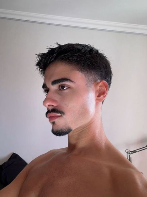 Different & Trendy Undercut Hairstyle Ideas for Men | Every Variation of the Men�’s Undercut Hairstyle (Detailed Gallery) Hair Inspiration Short Men, Men’s Modern Goatee, Goatee And Mustache Style, Short Wavy Hair Men, Long Goatee Styles, Goatee Beard Styles, Men's Undercut, Men's Long Hair, Beard Goatee