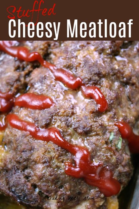 Stuffed Cheesy Meatloaf with green onions, cheddar cheese and rich spices. Great twist to a classic meatloaf recipe. #meatloaf #cheese #bakingwithmom Stuffed Meatloaf Recipes, Meatloaf Ideas, Meatloaf With Cheese, Cheesy Meatloaf, Gluten Free Meatloaf, Easy Supper Recipes, Simple Supper, Cheese Stuffed Meatloaf, Stuffed Meatloaf