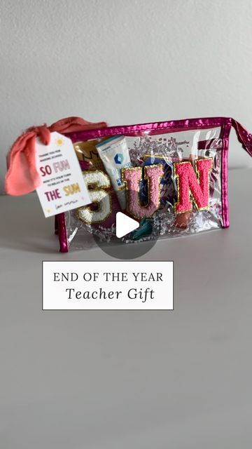 Megan Brown on Instagram: "This is the end of the year teacher gift your teachers deserve for putting up with your kids 😂🫶🏻 no but seriously this is super cute as an end of the year gift for your teacher. Comment “links” below and I’ll send you the links to the items and the editable tags. - - - - #teachergift #teachergifts #endoftheyear #endoftheyeargifts #teacherappreciation #teacherappreciationweek #schoolsout #schoolsoutforsummer" End Of Year Assistant Teacher Gifts, Co Teacher Gifts End Of Year, Teachers Gifts End Of Year, Teacher Relaxation Gift, Meaningful Teacher Gifts End Of Year, End Of School Year Gift Pencil Case, Teacher Appreciation Gifts Beach Towel, Teacher Gifts End Of Year, End Of Year Teacher Gifts