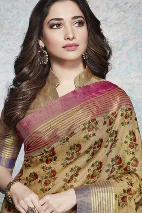 https://myfashioncorners.blogspot.com/ Collar Neck Blouse Designs, Collar Neck Blouse, Collar Blouse Pattern, Neck Blouse Designs, Silk Printed Saree, Bollywood Designer Sarees, Blouse Designs High Neck, Cotton Blouse Design, Best Blouse Designs