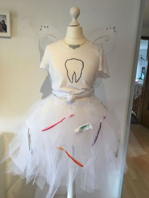 15 Creative DIY Halloween Costume Ideas | 320 * Sycamore Tooth Fairy Costumes, Costumes Faciles, Diy Fantasia, Creative Halloween Costumes Diy, Angel Halloween Costumes, Halloween Costumes For Teens Girls, Halloween Fest, Costumes Diy, Homemade Halloween Costumes