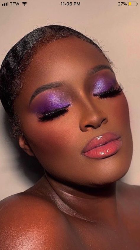 Dark Skin Purple Makeup, Purple Makeup Looks For Black Women, Black Queen Makeup, Natural Eyeshadow Looks, Purple Makeup Looks, Smoky Eyeshadow, Galaxy Makeup, Formal Makeup, Makeup Artist Logo