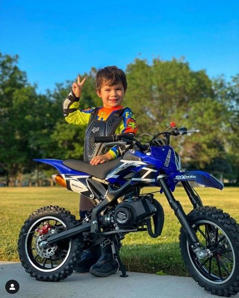 SYX MOTO Holeshot 50cc Mini Dirt Bike Gas Powered 50cc Dirt Bike, Kids Dirt Bike, Motocross Baby, Mini Dirt Bike, Ktm Dirt Bikes, Motor Trail, Boys Game Room, Motor Cross, Small Motorcycles