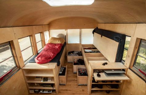 Mobile Bus Home: Smart Renovation Wheels In Ergonomics And Ease Bus Remodel, School Bus Camper, School Bus House, Kombi Motorhome, Converted Bus, Small Camper, Old School Bus, Bus Living, Short Bus