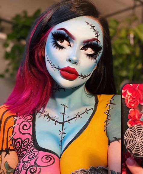 Sally Halloween Costume, Sally Makeup, Nightmare Before Christmas Costume, Sally Costume, Cute Halloween Makeup, Halloween Makeup Diy, Halloween Makeup Pretty, Sally Nightmare Before Christmas, Diy Kostüm