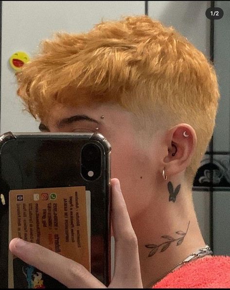 Men’s Undercuts, Short Hairstyles Transmasc, Short Queer Haircuts Straight Hair, Long On Top Short On Sides Women Haircut, Short Masc Haircuts For Women, Short Transmasc Haircut, Curly Tomboy Hair, Androgynous Hair Short, Outgrown Buzzcut