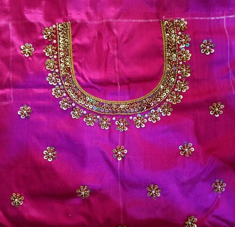 Aari Work Pattu Pavadai Sattai, Kids Pattu Langa Blouse Designs, Pattu Pavadai Kids Blouse Designs, Langa Designs, Dress Necks, Pavadai Sattai Designs, Pattu Pavadai Designs, Aari Blouses, Plain Blouse Designs