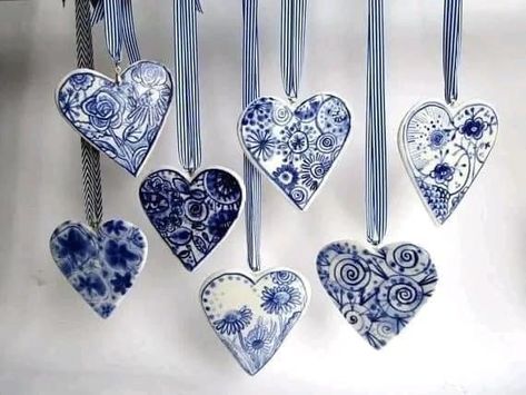 Porcelain Heart, Dutch Delft, Blue White Decor, Soft Clay, Broken China Jewelry, Blue And White Porcelain, Blue Pottery, Holy Mary, China Jewelry