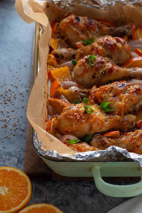 Sticky Orange Chicken Drumsticks - Days of Jay Orange Chicken Drumsticks, Sticky Chicken Drumsticks, Drumsticks Oven, Baked Drumsticks, Ginger Green Beans, Sticky Chicken, Chicken Drumstick Recipes, Drumstick Recipes, Orange Sauce