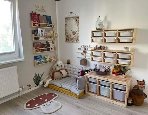 Kallax Playroom, Small Playroom, Kids Rooms Inspo, Living Room Playroom, Baby Playroom, Toddler Playroom, Kids Bedroom Inspiration, Toddler Room Decor, Toddler Boys Room