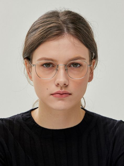 Glass Frames For Oval Face Women, Timeless Glasses Frames, Silver Glasses Outfit, Wire Rimmed Glasses Women, Wire Frame Glasses Women, Wire Glasses Frames Women, Metal Frame Glasses Women, Silver Frame Glasses, Highest Timeline